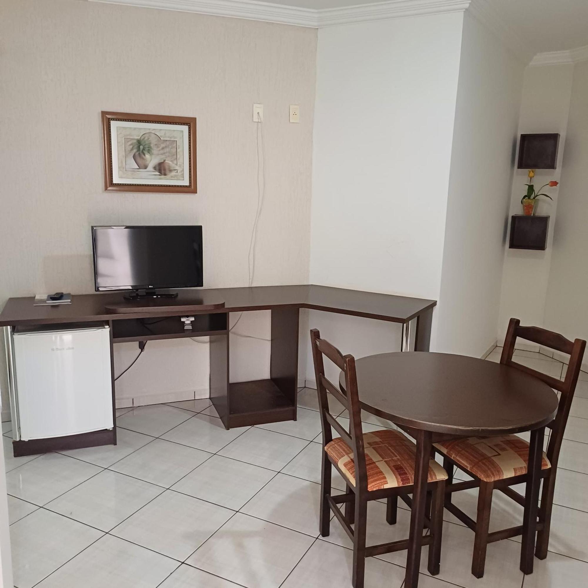 Hotel Maestro Express Toledo توليدو المظهر الخارجي الصورة