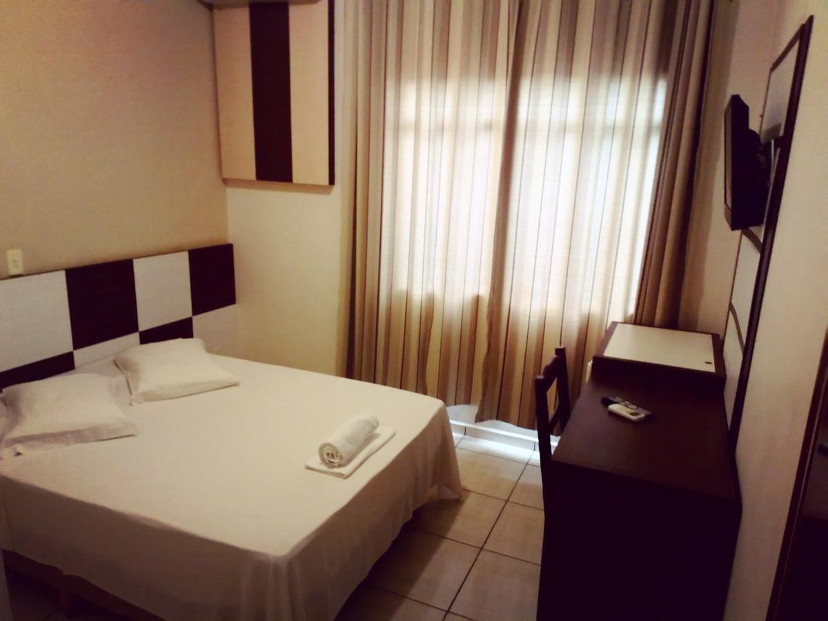 Hotel Maestro Express Toledo توليدو المظهر الخارجي الصورة